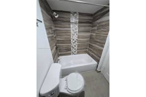 8007 6th Ave , Hialeah, FL 33014 - MLS#A11969395