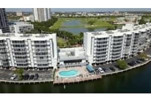 200 Diplomat Pkwy 620 Hallandale Beach, FL 33009 - MLS#A11969400