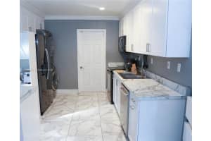 1013 Cherry Rd West Palm Beach, FL 33409 - MLS#A11969423