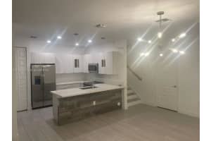 10445 Nw 81st Ter 10045 Doral, FL 33178 - MLS#A11969458