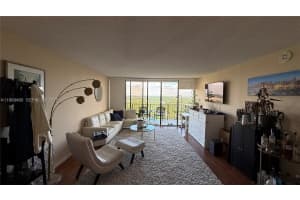 780 Ne 69th St 2008 Miami, FL 33138 - MLS#A11969480