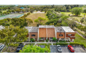 2133 N 14th Ave 1 Hollywood, FL 33020 - MLS#A11969501