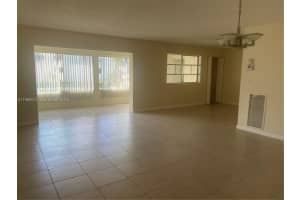 3186 Via Poinciana 201 Lake Worth, FL 33467 - MLS#A11969512