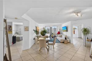 2351 Douglas Rd APT 1104, Miami, FL 33145, - MLS#A11969564
