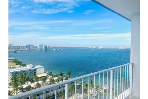 1865 79th St Causeway, North Bay Village, FL 33141 - MLS#A11969576