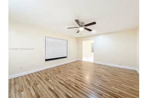 2335 Ne 172 Nd 4 North Miami Beach, FL 33160 - MLS#A11969584