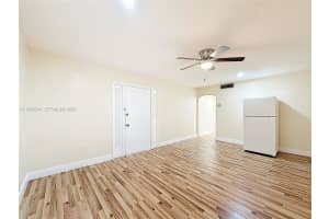 2335 Ne 172 Nd 4 North Miami Beach, FL 33160 - MLS#A11969584