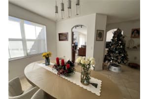 11028 Nw 87th Ln Doral, FL 33178 - MLS#A11969595