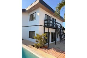 935 Sw 72nd Ave Miami, FL 33144 - MLS#A11969611