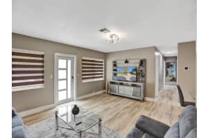 491 Se 23rd Ave 1 Pompano Beach, FL 33062 - MLS#A11969626