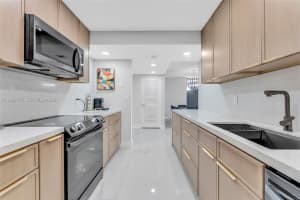 2500 Parkview Dr 2407 Hallandale Beach, FL 33009 - MLS#A11969637