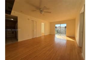 4845 Nw 7th St 404-5 Miami, FL 33126 - MLS#A11969646