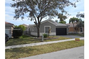 2077 Nw 191st Ave 2077 Pembroke Pines, FL 33029 - MLS#A11969657