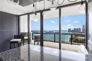 555 Ne 15th St 30h Miami, FL 33132 - MLS#A11969679