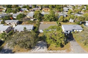 931 Chateau Park Dr Fort Lauderdale, FL 33311 - MLS#A11969700