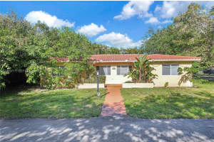 11919 NE 8th Ave, Biscayne Park, FL 33161, - MLS#A11969711