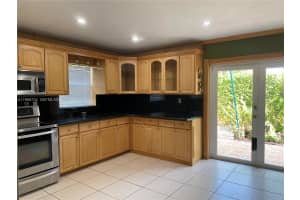 720 Nw 123rd Ave Miami, FL 33182 - MLS#A11969734