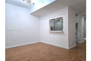 300 Nw 107th Ave 206 Miami, FL 33172 - MLS#A11969738