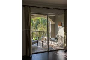 6831 44th St , Miami, FL 33155 - MLS#A11969766