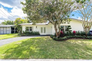 9990 Broad Channel Dr Cutler Bay, FL 33157 - MLS#A11969776