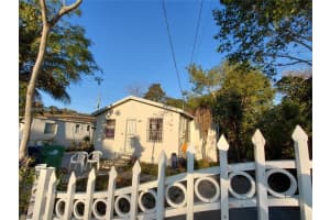 7091 Nw 21st Ave, Miami