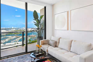 398 Ne 5th St 3811 Miami, FL 33132 - MLS#A11969815