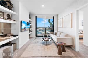 398 Ne 5th St 3811 Miami, FL 33132 - MLS#A11969815