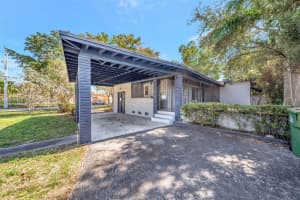 890 Ne 138th St, North Miami 890 Ne 138th St, North Miami