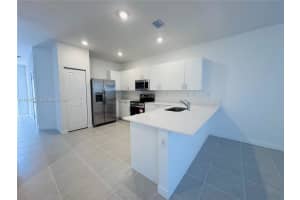 2527 Se 29th St Homestead, FL 33035 - MLS#A11969829