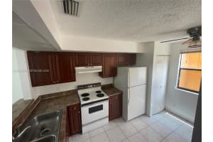 2461 Nw 56th Ave 105 Lauderhill, FL 33313 - MLS#A11969846