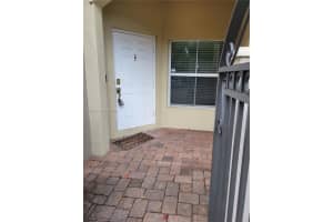 2851 W Prospect Rd 405 Tamarac, FL 33309 - MLS#A11969867