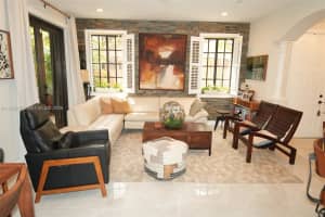 2706 Kinsington Cir 23-2 Weston, FL 33332 - MLS#A11969892