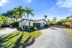 17242 Sw 88th Ave Palmetto Bay, FL 33157 - MLS#A11969894