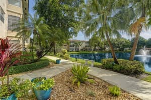 3430 Nw 52nd Ave 210 Lauderdale Lakes, FL 33319 - MLS#A11969898