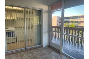 180 Ne 12th Ave 14d Hallandale Beach, FL 33009 - MLS#A11969915