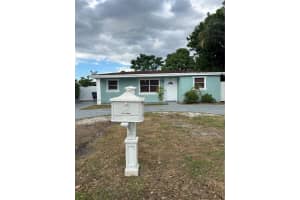 6241 Fletcher St Hollywood, FL 33023 - MLS#A11969925