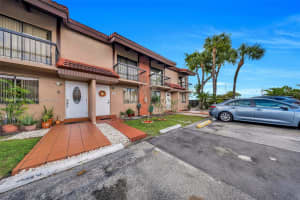 1923 Sw 107th Ave 103 Miami, FL 33165 - MLS#A11969928