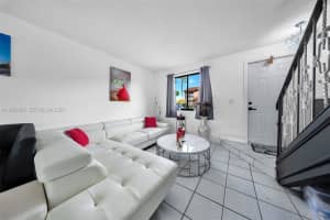 1923 Sw 107th Ave 103 Miami, FL 33165 - MLS#A11969928