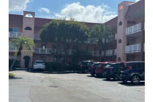 9420 Sunrise Lakes Blvd 105 Sunrise, FL 33322 - MLS#A11969933