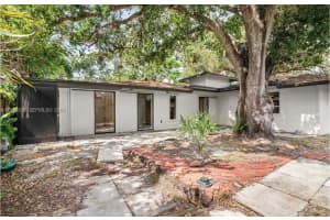 2234 Phillippi St, Sarasota