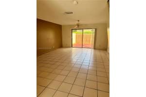 2700 S Oakland Forest Dr APT 303, Oakland Park, FL 33309, - MLS#A11969946