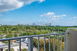 2350 Ne 135th St 811 North Miami, FL 33181 - MLS#A11969984