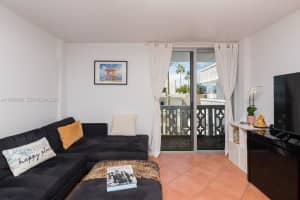 1020 Meridian Ave 314 Miami Beach, FL 33139 - MLS#A11970002