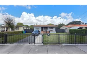 3041 Nw 16th St Miami, FL 33125 - MLS#A11970039