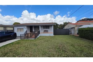 3041 Nw 16th St Miami, FL 33125 - MLS#A11970039