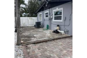 221 Ne 24th St Pompano Beach, FL 33064 - MLS#A11970043