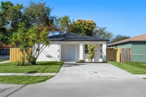 2241 Hope St Hollywood, FL 33020 - MLS#A11970049