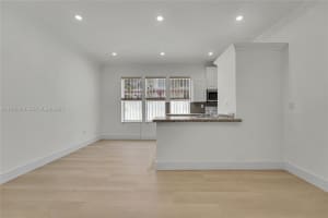 1027 Pennsylvania Ave 103 Miami Beach, FL 33139 - MLS#A11970060