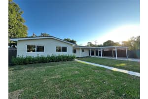 1910 Nw 191 St, Miami Gardens