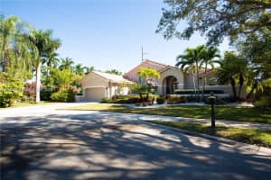 1040 Sandalwood Ln, Weston, FL 33326, Sold 06/15/26
